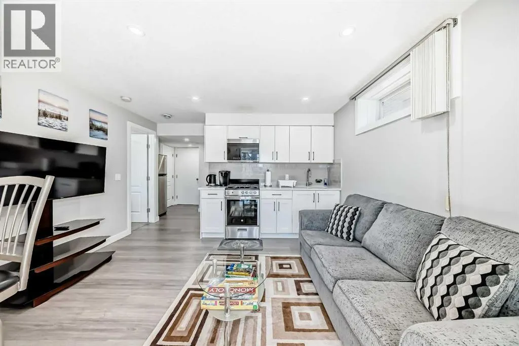 53 Evansford Grove NW