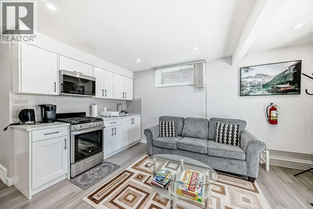 53 Evansford Grove NW