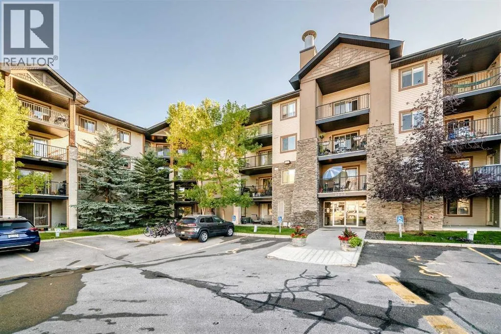 2238, 8 Bridlecrest Drive SW