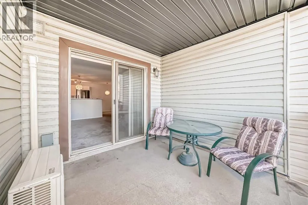 2238, 8 Bridlecrest Drive SW