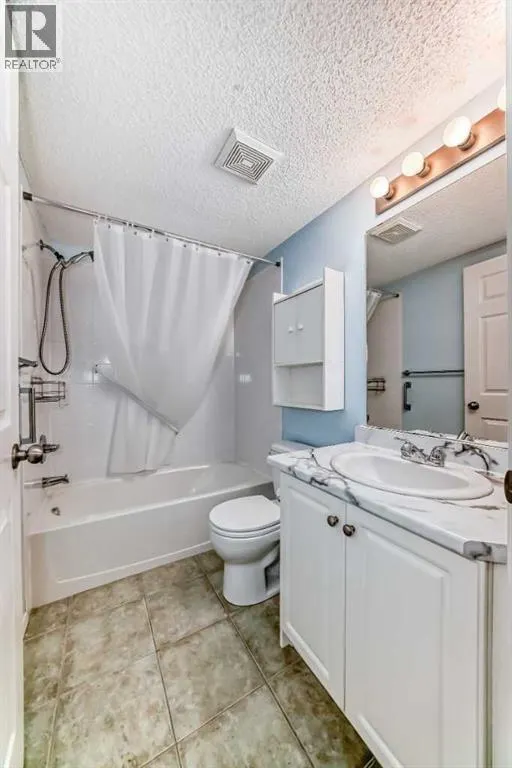 2238, 8 Bridlecrest Drive SW