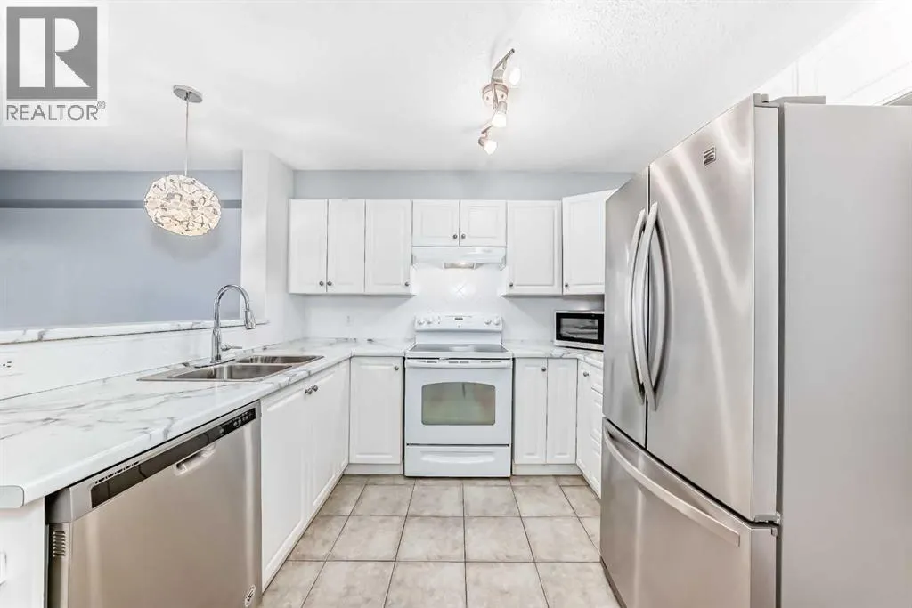 2238, 8 Bridlecrest Drive SW