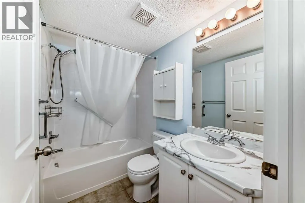 2238, 8 Bridlecrest Drive SW