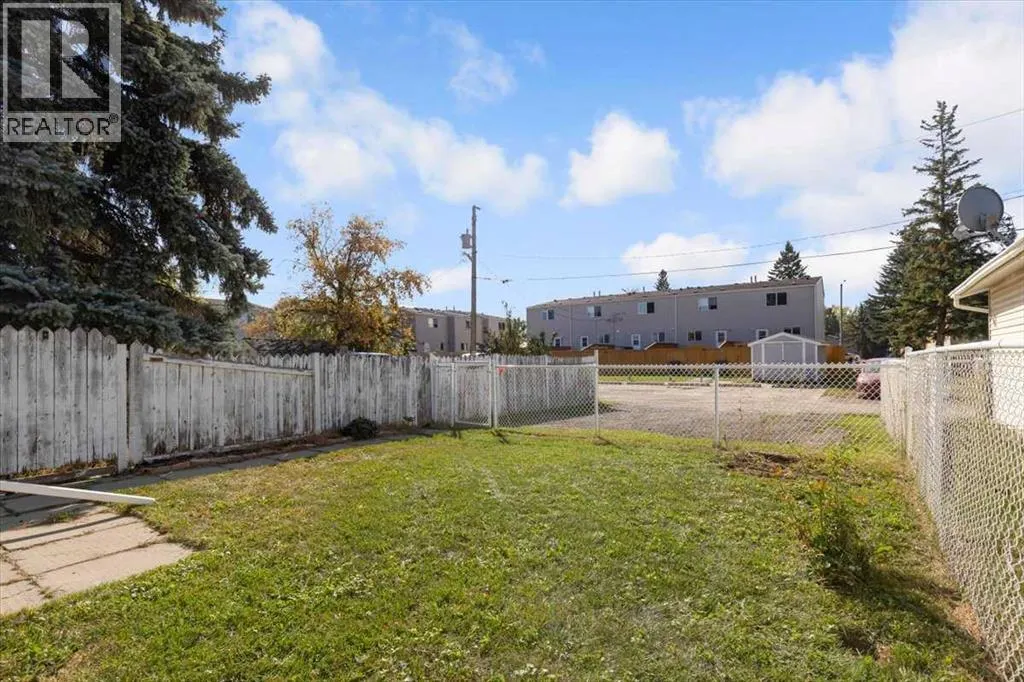 123 7 Avenue SW