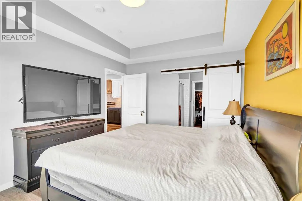 305, 100 Harvest Hills Place NE
