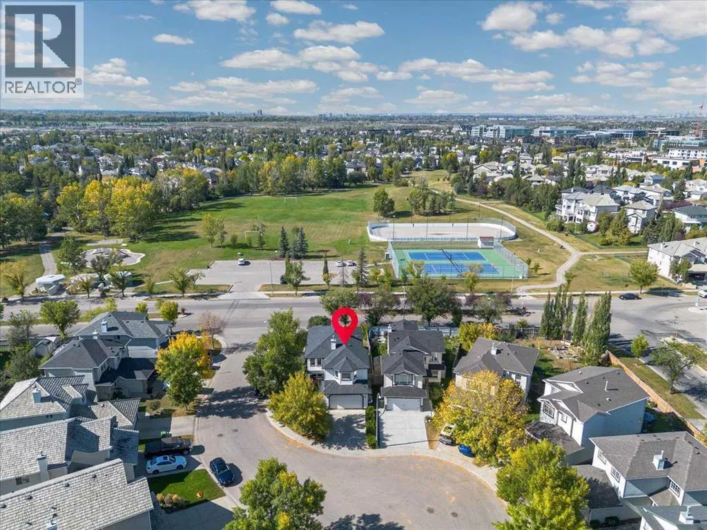 10 Douglas Glen Crescent SE