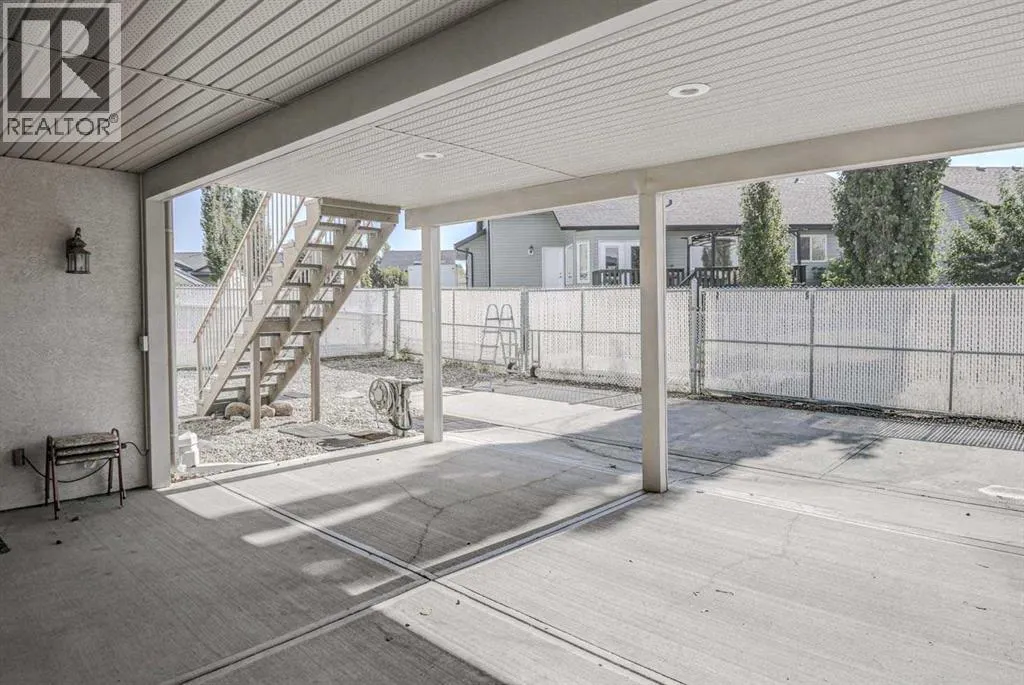 5409 44A Street Close