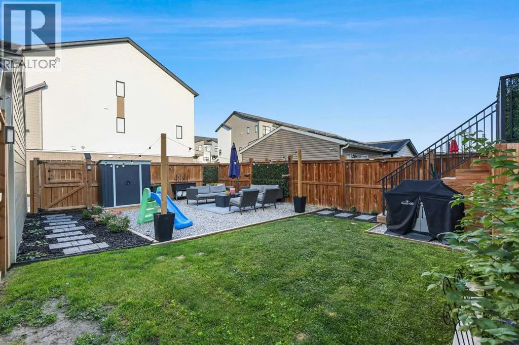 59 Masters Manor SE
