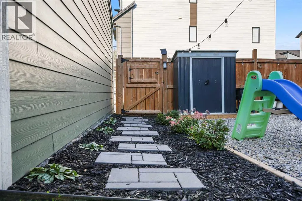 59 Masters Manor SE