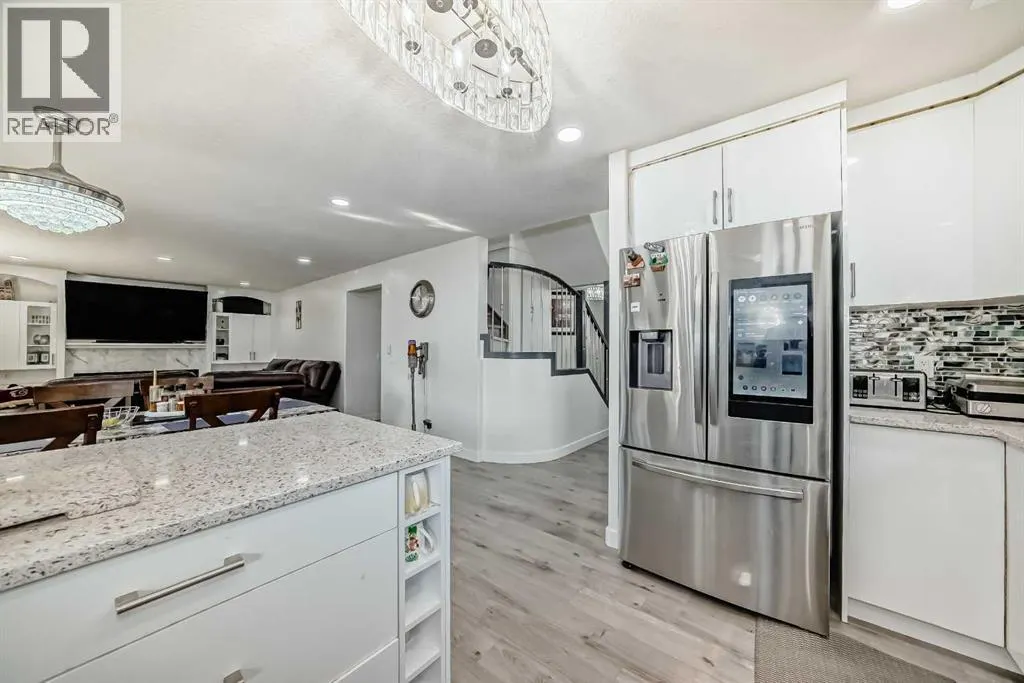 204 Coral Keys Green NE