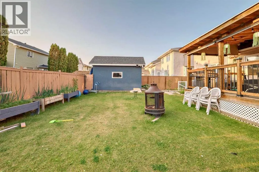 204 Coral Keys Green NE