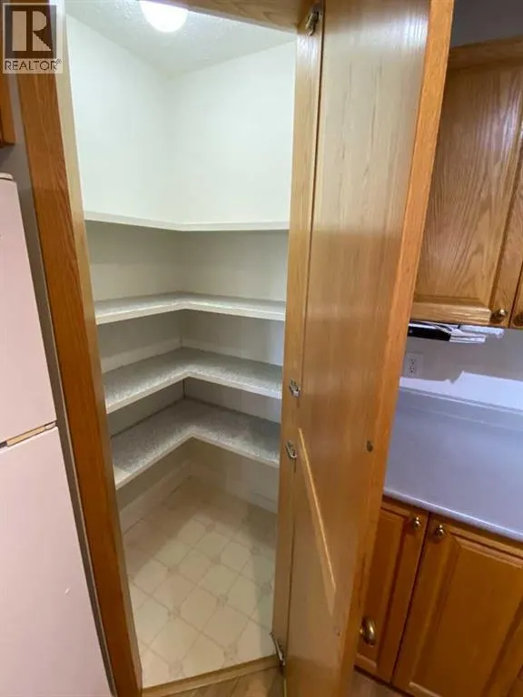 103, 680 Cassils Road W