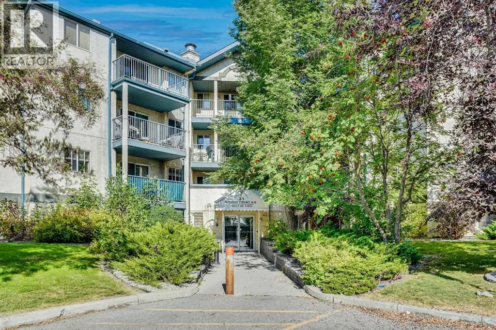 203, 21 Dover Point SE