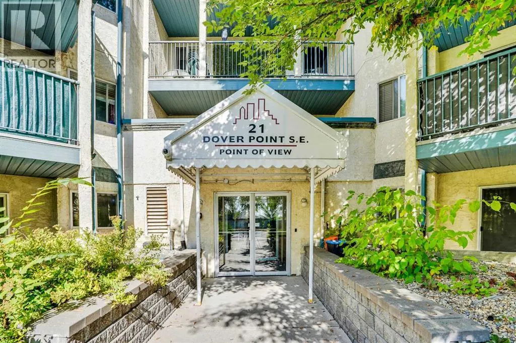 203, 21 Dover Point SE