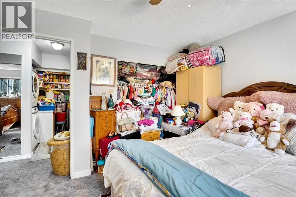 203, 21 Dover Point SE