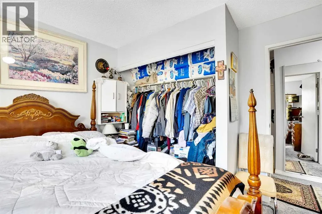 203, 21 Dover Point SE