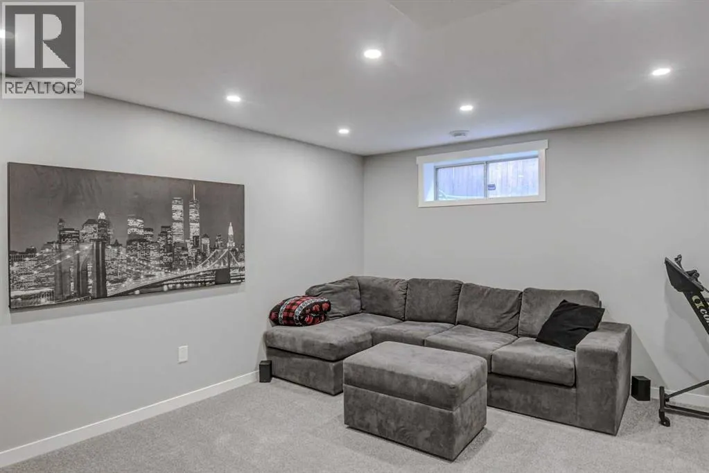 110 Hidden Hills Road NW