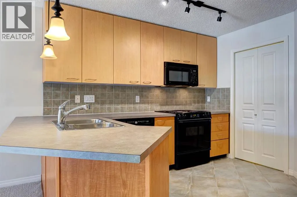 326, 22 Richard Place SW