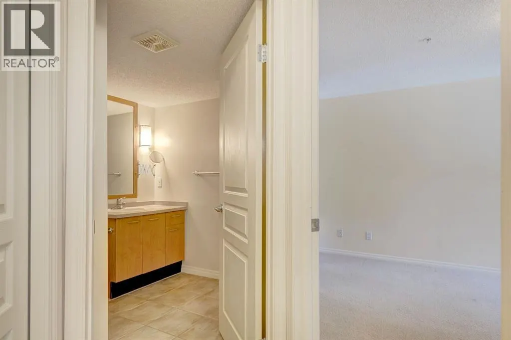 326, 22 Richard Place SW