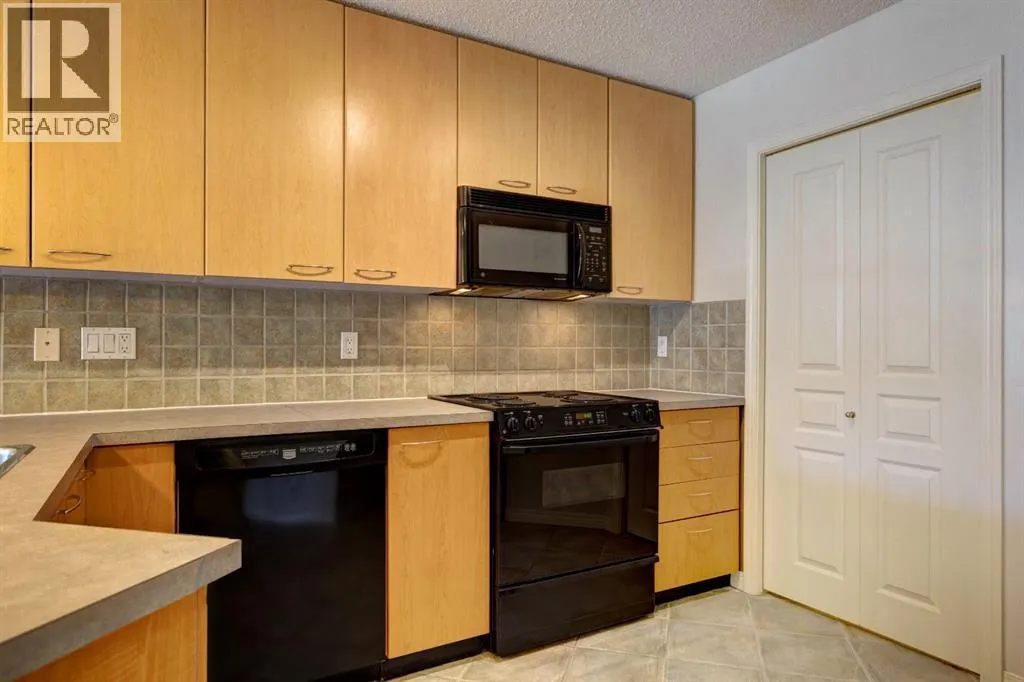 326, 22 Richard Place SW