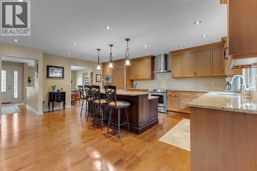 395 Silvergrove Drive NW