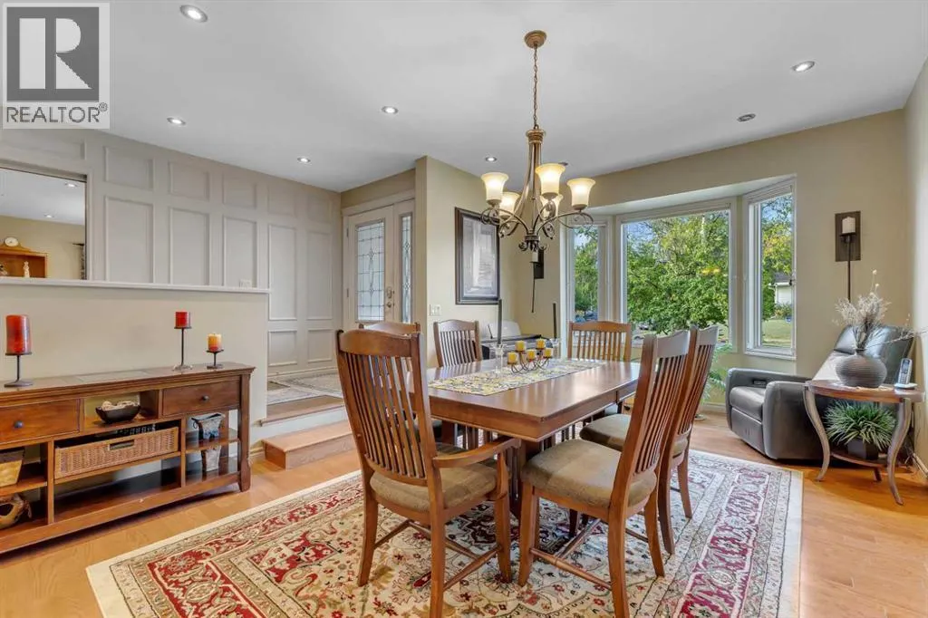 395 Silvergrove Drive NW