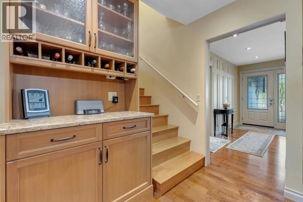 395 Silvergrove Drive NW