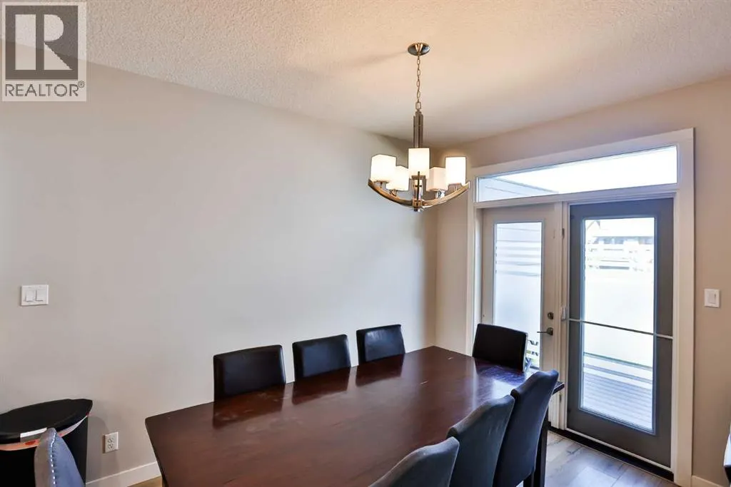 2, 77 Aquitania Circle W
