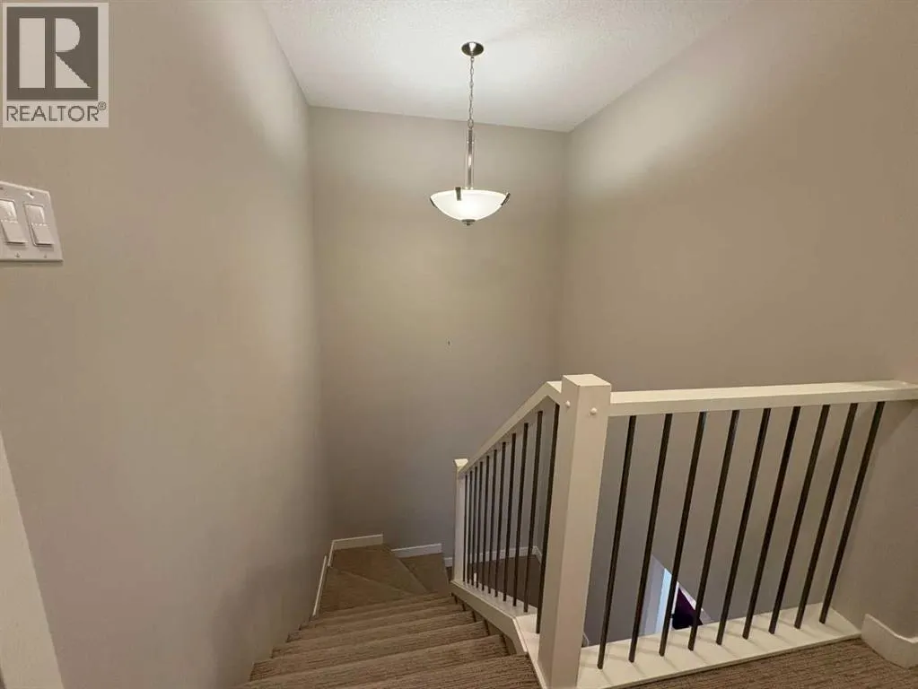 2, 77 Aquitania Circle W