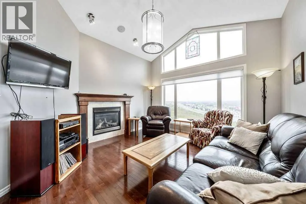 84 Kincora Terrace NW
