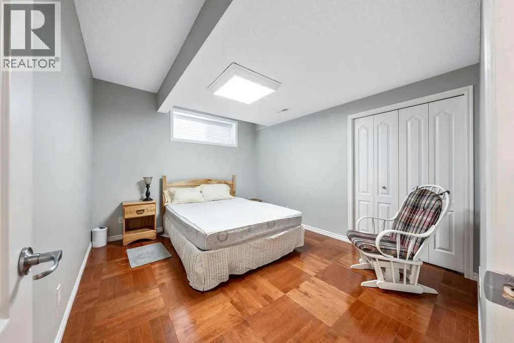 84 Kincora Terrace NW