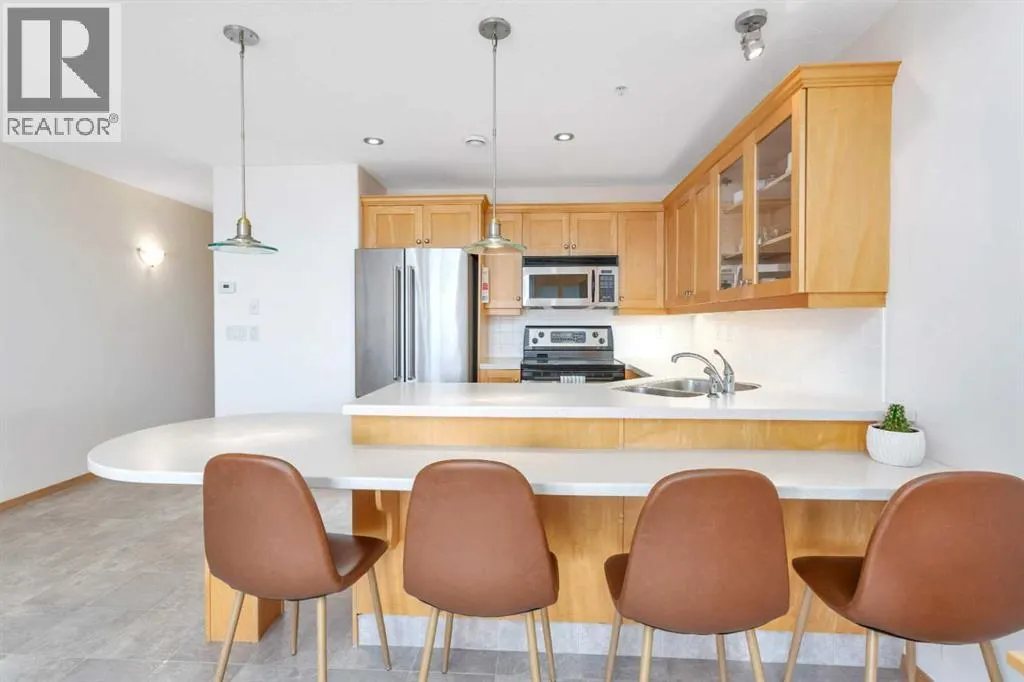 309, 5100 Lakeshore Drive