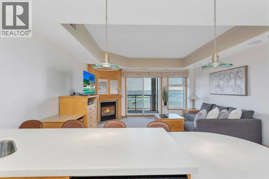 309, 5100 Lakeshore Drive