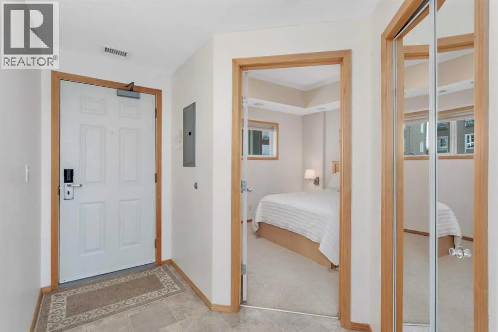309, 5100 Lakeshore Drive
