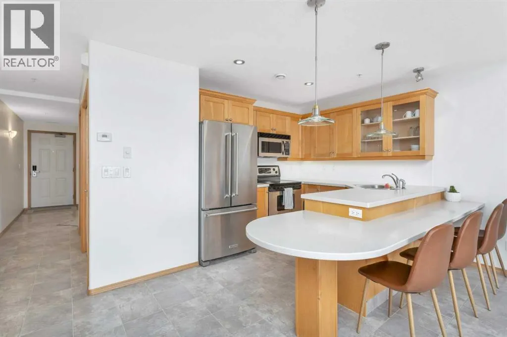 309, 5100 Lakeshore Drive