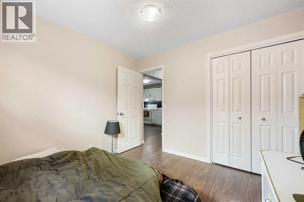 1, 232 Sabrina Way SW