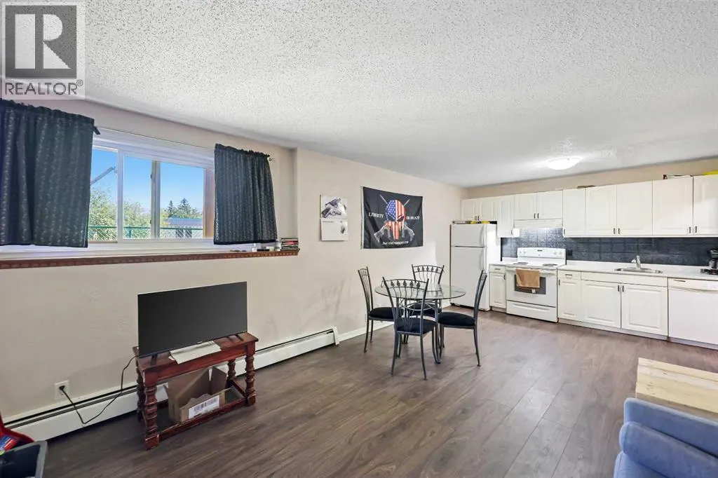 1, 232 Sabrina Way SW