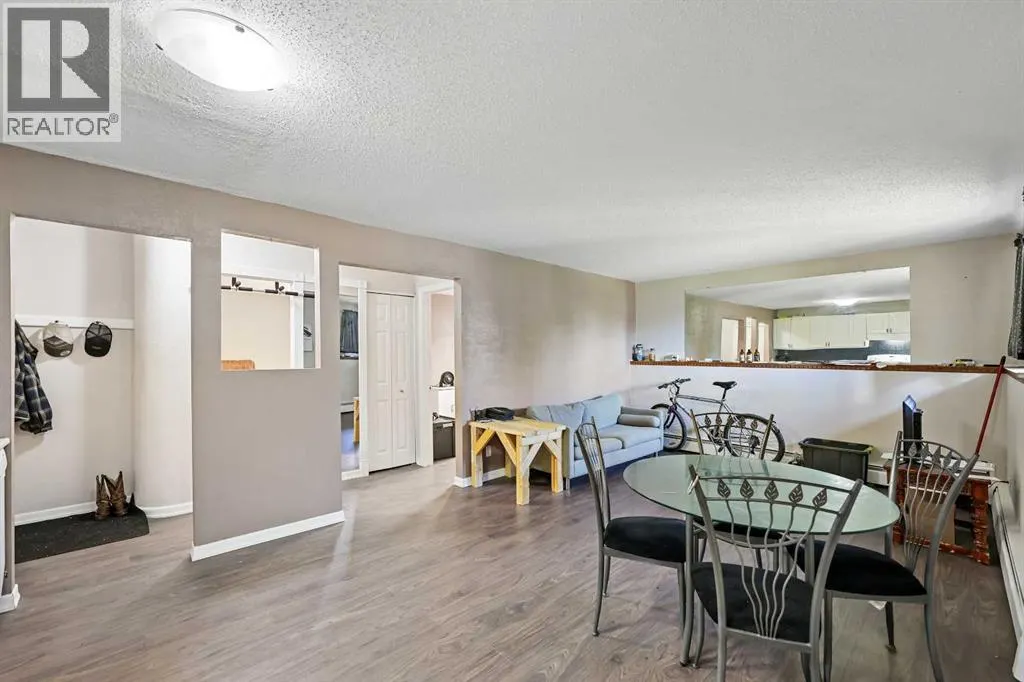 1, 232 Sabrina Way SW