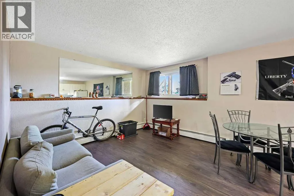 1, 232 Sabrina Way SW