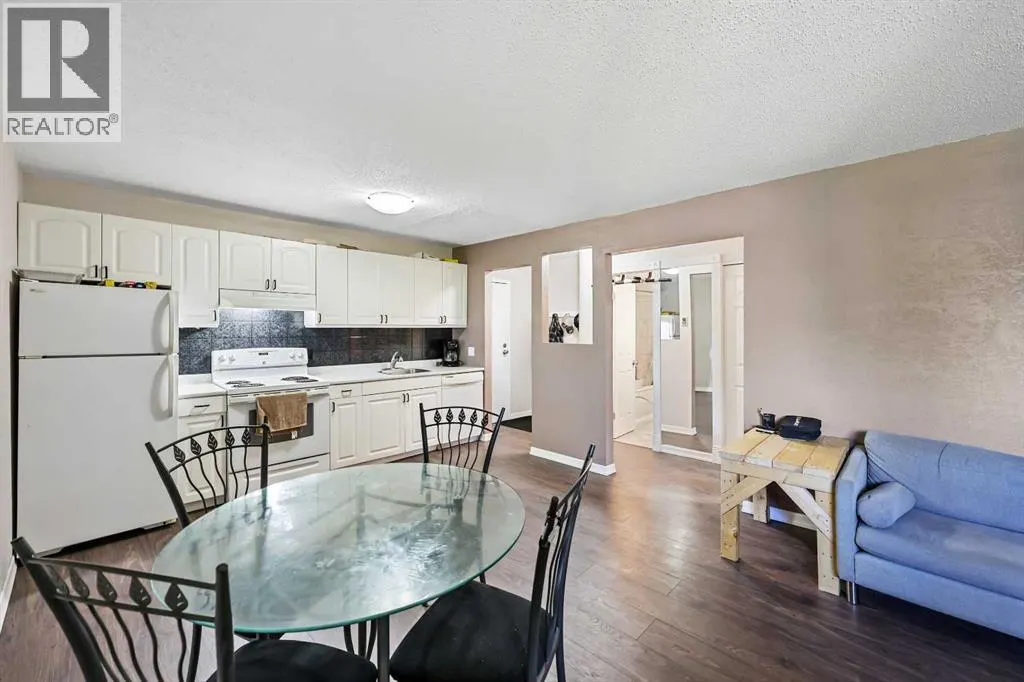 1, 232 Sabrina Way SW