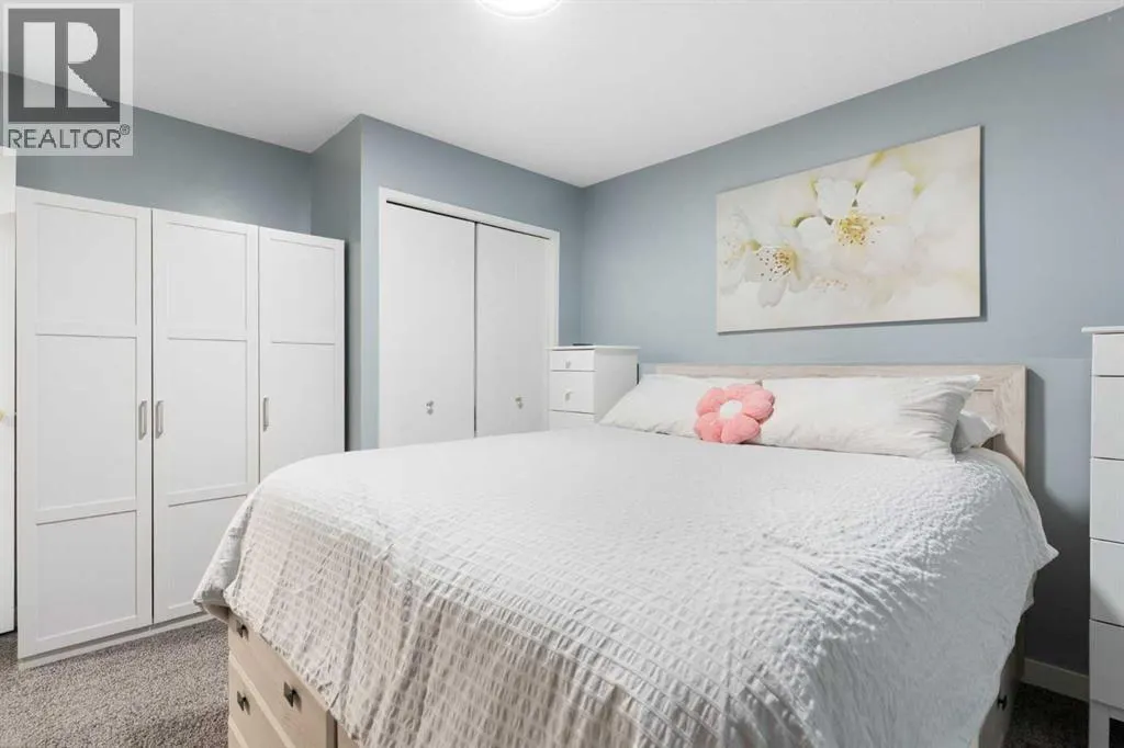 2, 524 First Street E