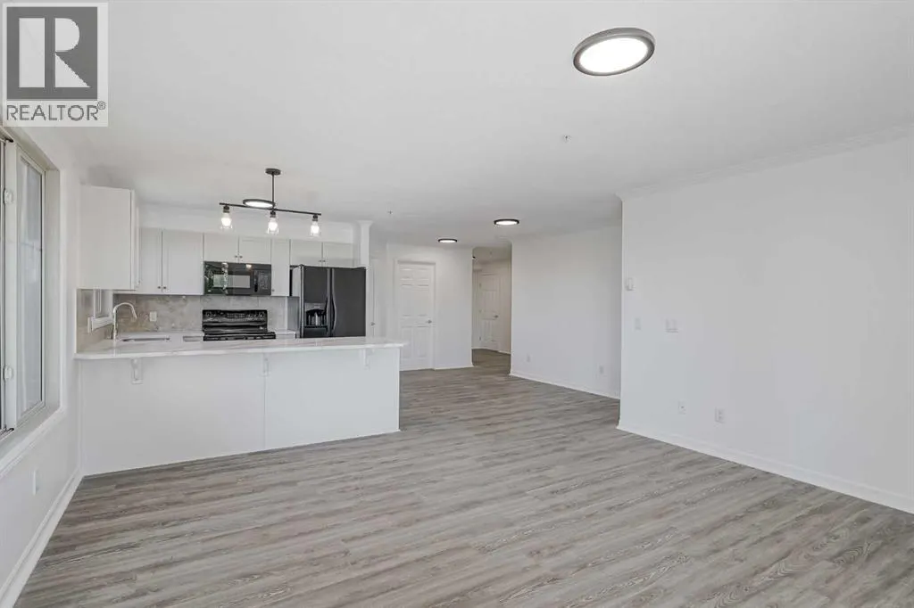 1304, 92 Crystal Shores Road