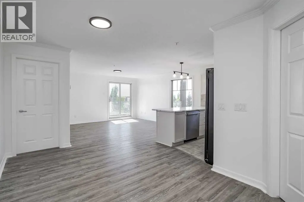 1304, 92 Crystal Shores Road