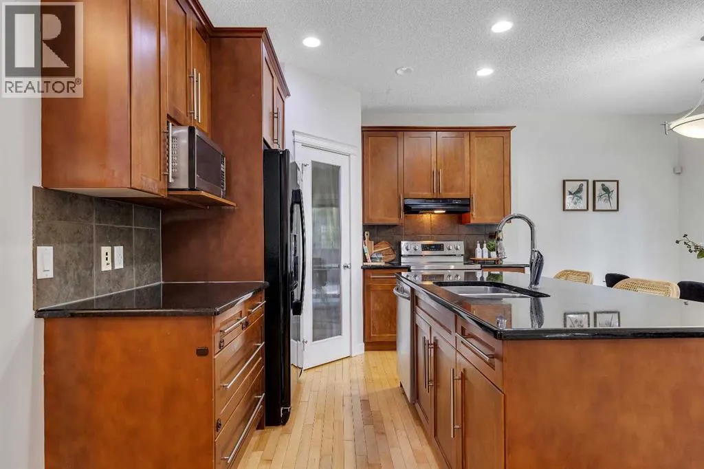 15 New Brighton Close SE