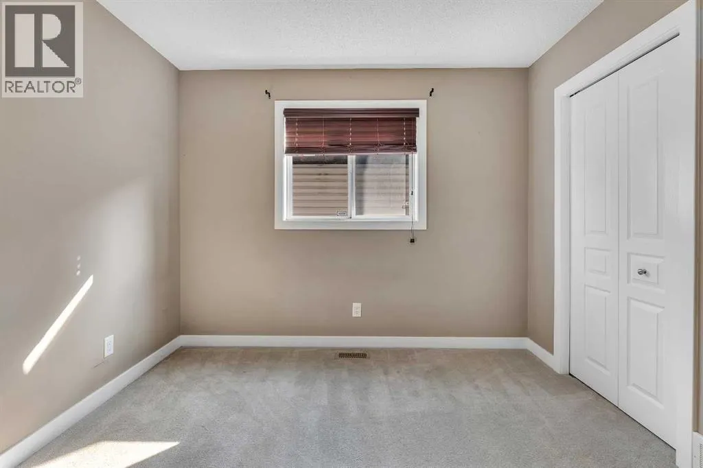 15 New Brighton Close SE