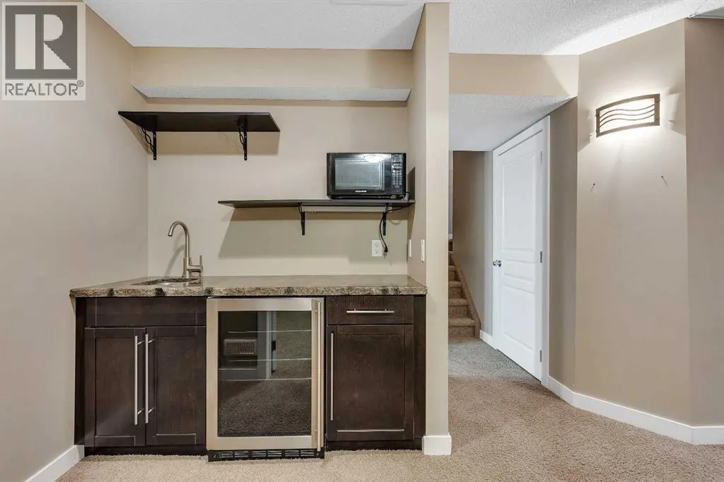 15 New Brighton Close SE