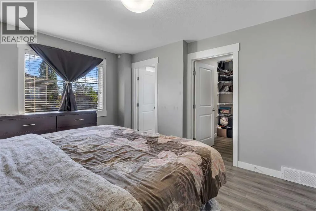 7 West Coach Manor SW