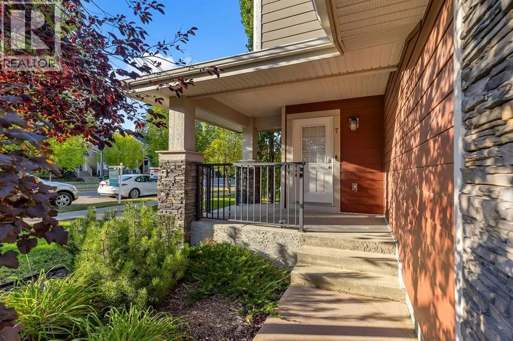 7 West Coach Manor SW