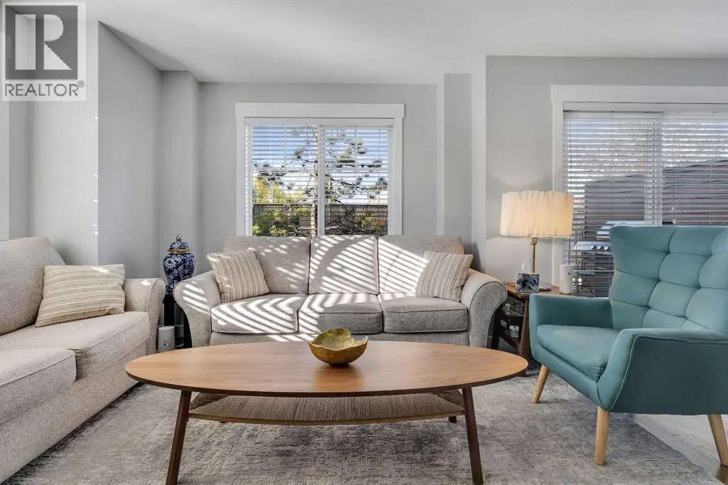 7 West Coach Manor SW