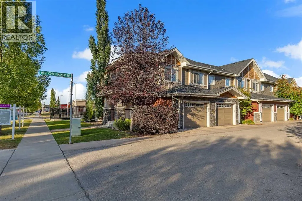 7 West Coach Manor SW